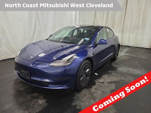 Used 2021 Tesla Model 3 Standard Range Plus RWD image 1