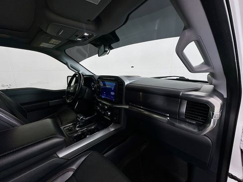 Used 2021 Ford F150 Lariat w/ Equipment Group 502A High image 29