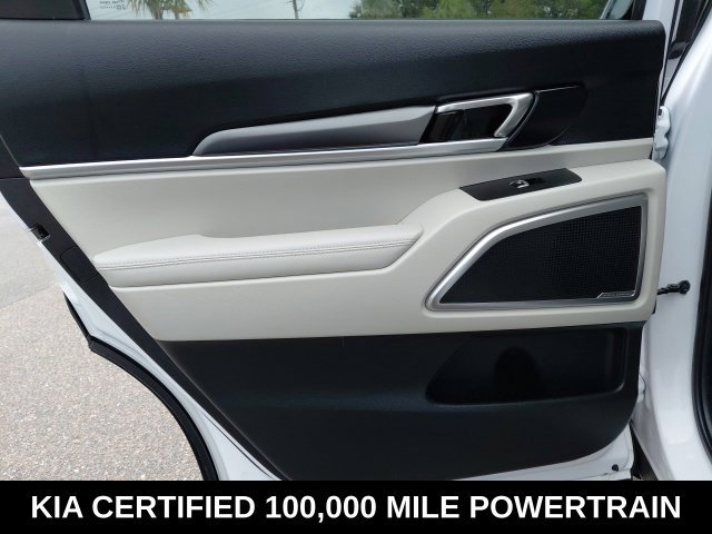 Certified 2024 Kia Telluride S w/ S Sunroof Package FWD image 24