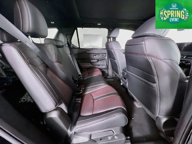 New 2026 Honda Pilot Black Edition image 27