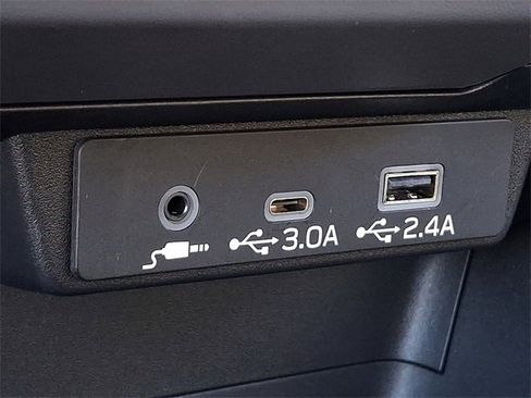 Certified 2025 Subaru Crosstrek 2.5i Limited w/ Popular Package #4A image 25