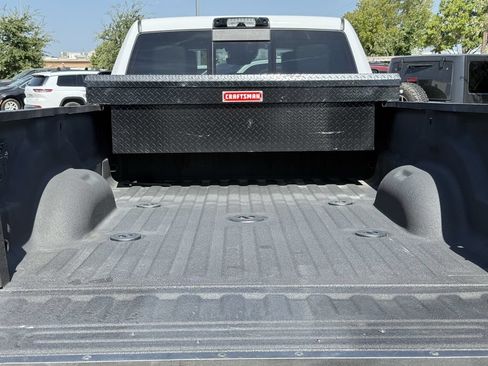 Used 2025 RAM 3500 Laramie AWD/4WD image 31