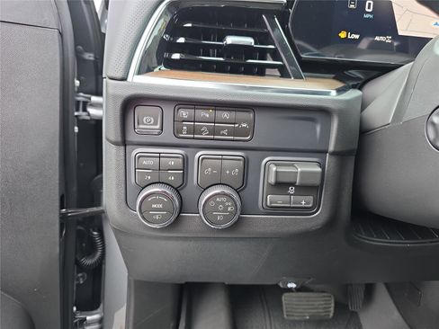 New 2026 Chevrolet Tahoe High Country image 19