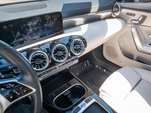 Used 2024 Mercedes-Benz CLA 250 CLA 250 image 21