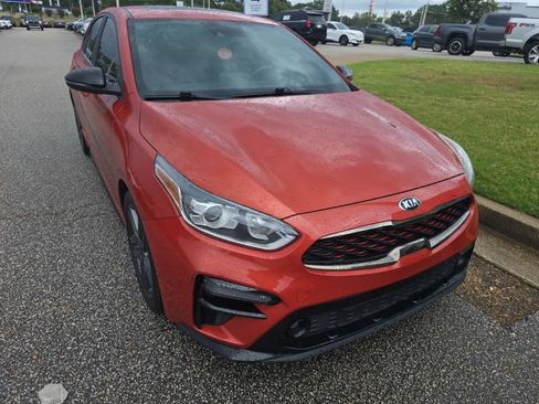 Used 2021 Kia Forte GT-Line w/ GT-Line Premium Package FWD image 8