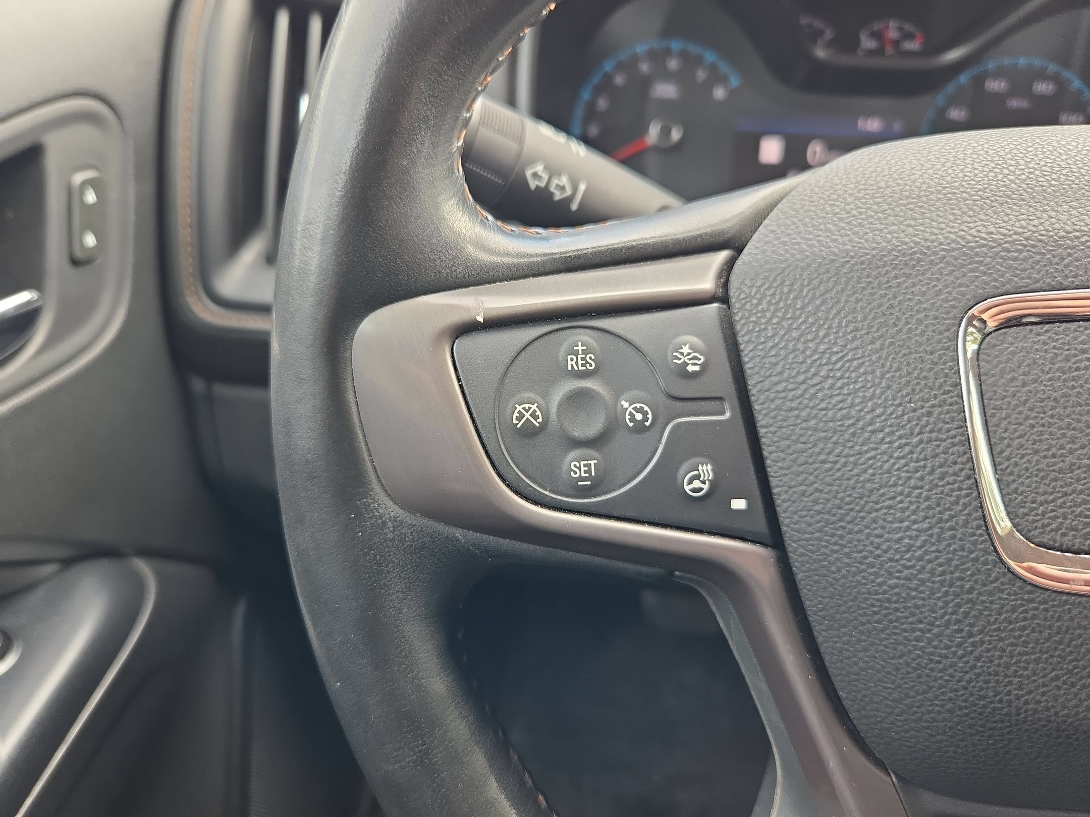 Used 2021 GMC Canyon AT4 w/ Driver Alert Package AWD/4WD image 21
