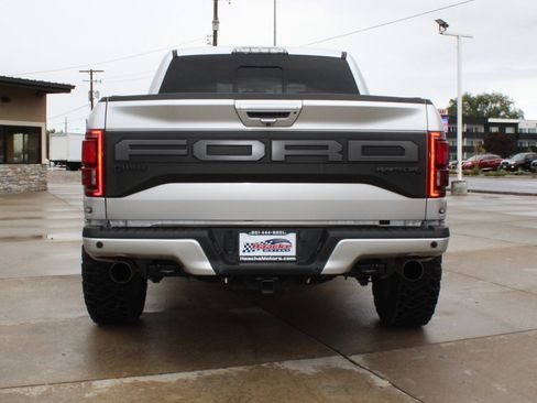 Used 2019 Ford F150 Raptor w/ Equipment Group 802A Luxury image 26