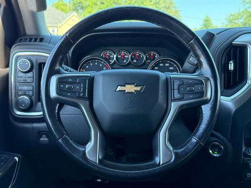 Used 2019 Chevrolet Silverado 1500 LT w/ All-Star Edition AWD/4WD image 18