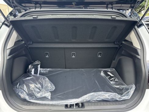 New 2026 Hyundai Venue SEL FWD image 25