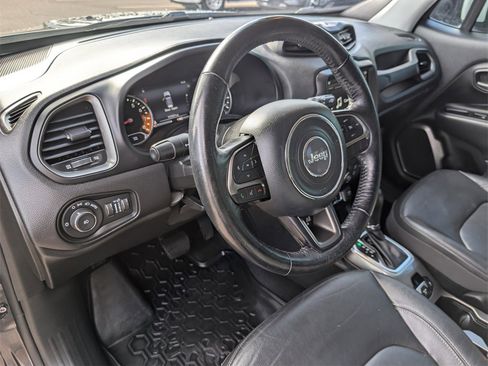 Used 2018 Jeep Renegade Limited w/ UConnect 8.4 Nav Group image 10