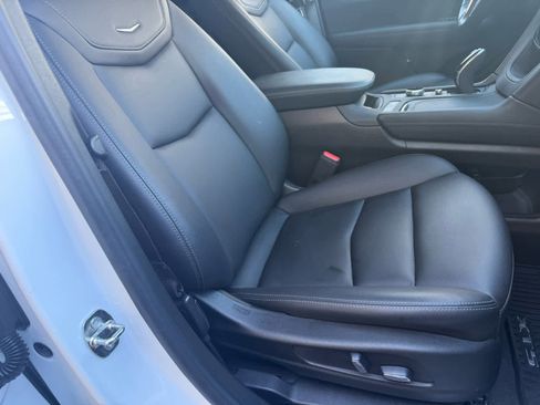 Used 2021 Cadillac XT5 Luxury image 8