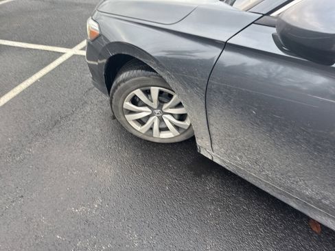 Used 2023 Honda Civic LX image 11