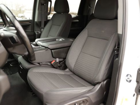 Used 2024 Chevrolet Silverado 1500 LT w/ Z71 Off-Road Package image 23