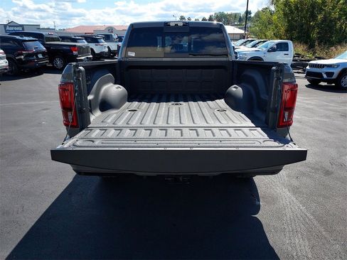 New 2025 RAM 2500 Laramie image 30