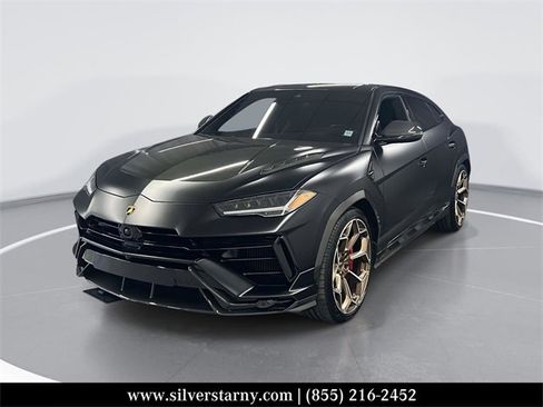 Used 2023 Lamborghini Urus Performante image 1