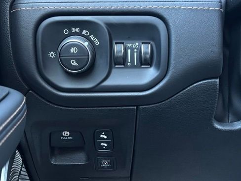 Certified 2026 RAM 1500 Tungsten w/ Trailer Tow Group image 42