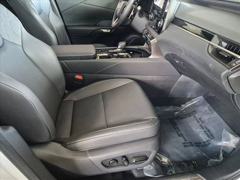 Used 2025 Lexus RX 350 FWD w/ Accessory Package (K3) image 19