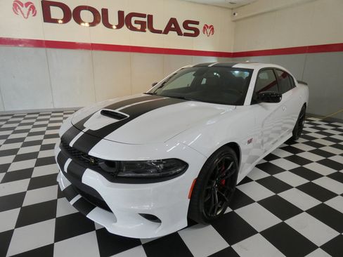 Used 2023 Dodge Charger Scat Pack w/ Dynamics Package RWD image 1