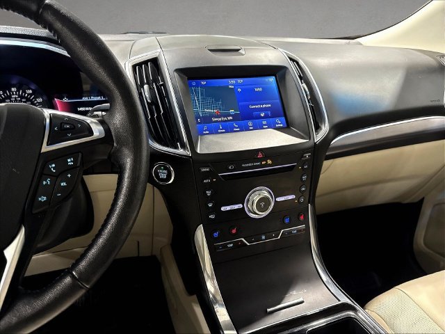 Used 2019 Ford Edge Titanium w/ Equipment Group 301A AWD/4WD image 13