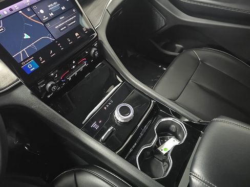 Used 2023 Jeep Grand Cherokee L Limited image 26