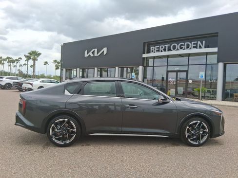 New 2026 Kia K4 GT-Line Turbo FWD image 3