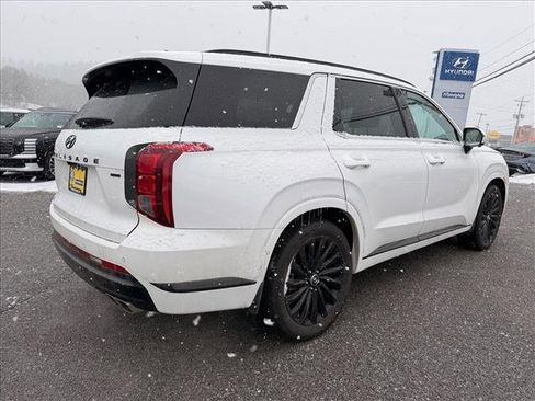 Used 2025 Hyundai Palisade Calligraphy image 12