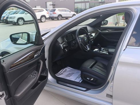 Used 2018 BMW 530i xDrive image 15