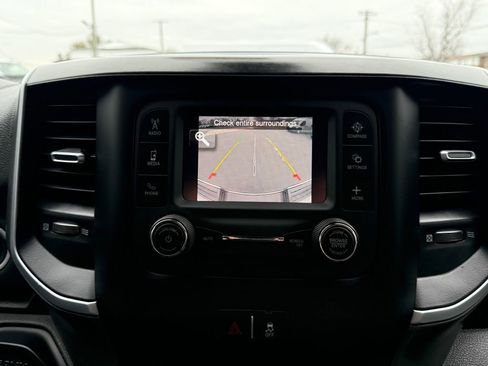 Used 2021 RAM 2500 Big Horn image 26