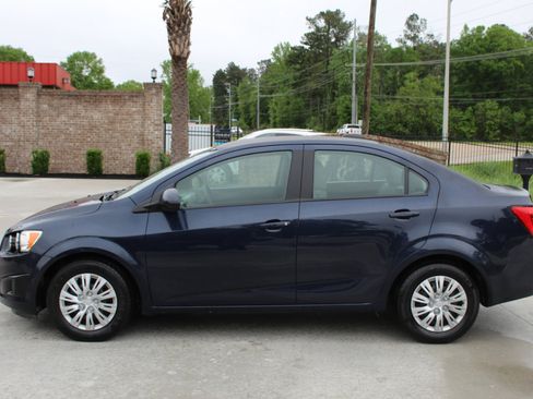 Used 2015 Chevrolet Sonic LS image 2