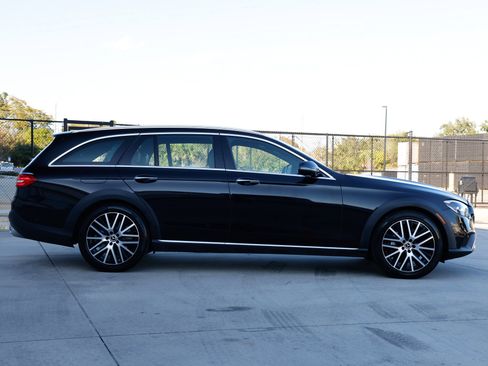 Used 2023 Mercedes-Benz E 450 4MATIC All-Terrain Wagon image 18