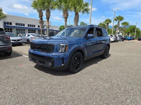 Used 2025 Kia Telluride SX X-Line AWD/4WD image 4
