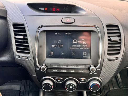 Used 2018 Kia Forte S FWD image 20