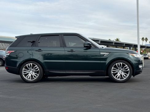 Used 2017 Land Rover Range Rover Sport HSE image 2