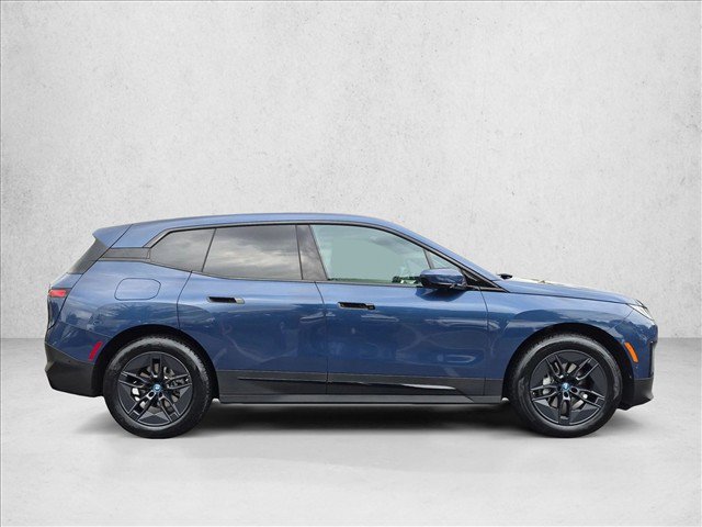 Certified 2024 BMW iX xDrive50 AWD/4WD image 4