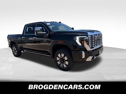 New 2026 GMC Sierra 2500 Denali w/ LPO, Black Badging Package