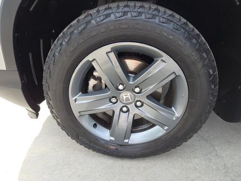 Certified 2023 Honda Ridgeline RTL image 11