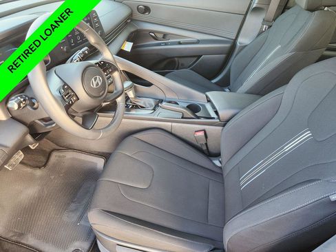 New 2025 Hyundai Elantra Sport image 10