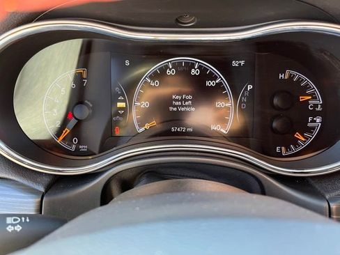 Certified 2021 Jeep Grand Cherokee Laredo w/ Security & Convenience Group image 30