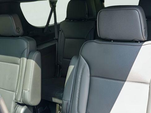 New 2026 GMC Yukon XL Denali w/ Denali Reserve Package AWD/4WD image 21