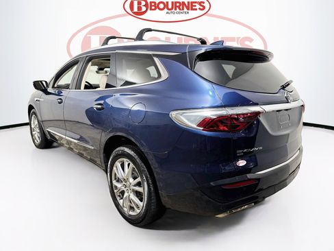 Used 2023 Buick Enclave Premium w/ Experience Buick Package image 10
