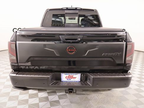 Used 2023 Nissan Titan PRO-4X w/ Pro-4x Convenience Package image 23