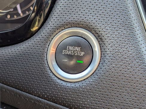 Used 2018 Cadillac XT5 AWD image 20