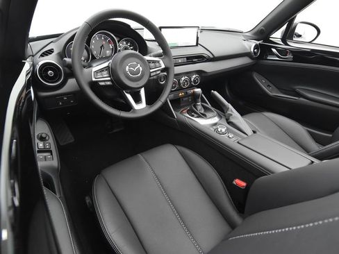 Certified 2025 MAZDA MX-5 Miata Grand Touring RWD image 32