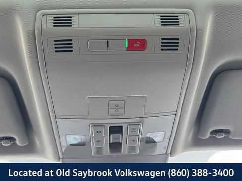 Certified 2023 Volkswagen Taos SE w/ Panoramic Sunroof Package AWD/4WD image 18
