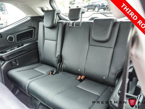 Used 2025 Subaru Ascent Bronze Edition AWD/4WD image 4