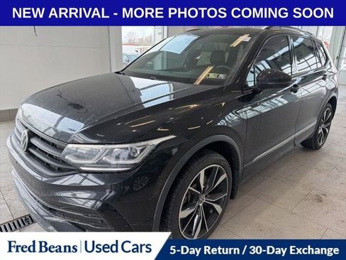 Used 2022 Volkswagen Tiguan SEL R-Line image 3