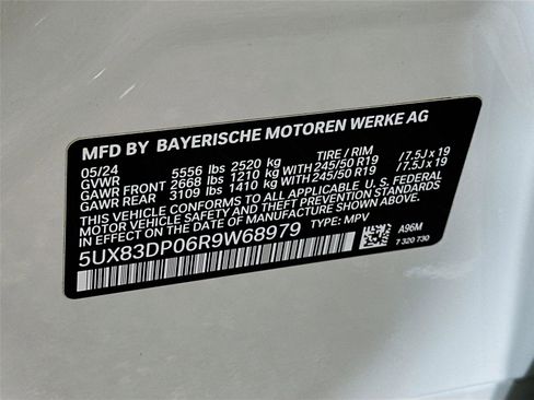 Used 2024 BMW X3 M40i w/ Premium Package image 34