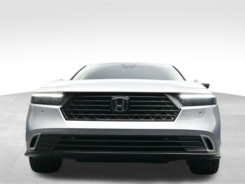 Used 2025 Honda Accord Touring image 39