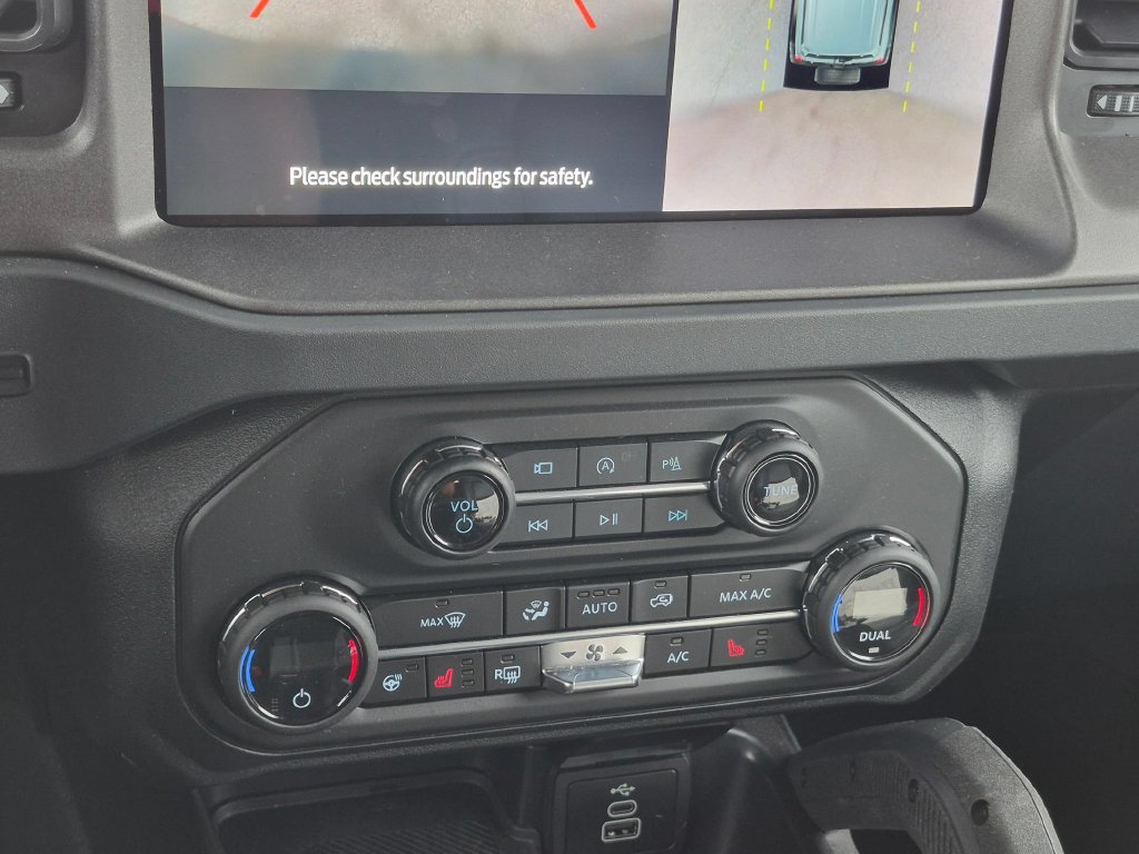 Certified 2026 Ford Bronco Badlands AWD/4WD image 19