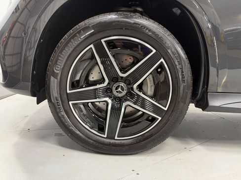 Certified 2025 Mercedes-Benz GLC 350e GLC 350e w/ AMG Line image 39